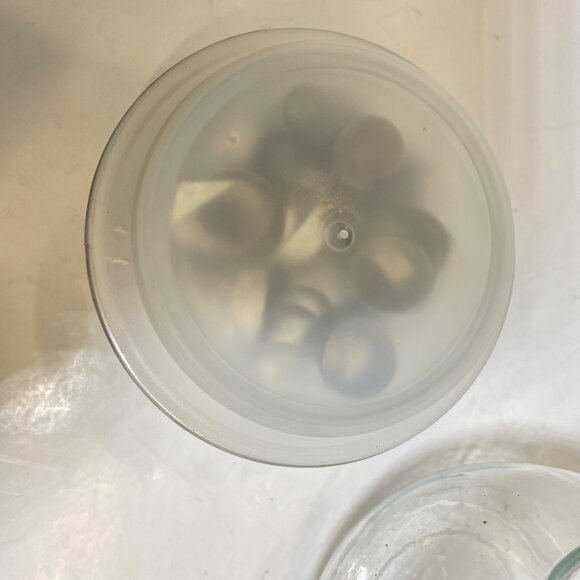 Snowman-Shaped Glass Jar with Lid & Glitter Contents 8" Tall Holiday Decor Clear - Picture 7 of 8